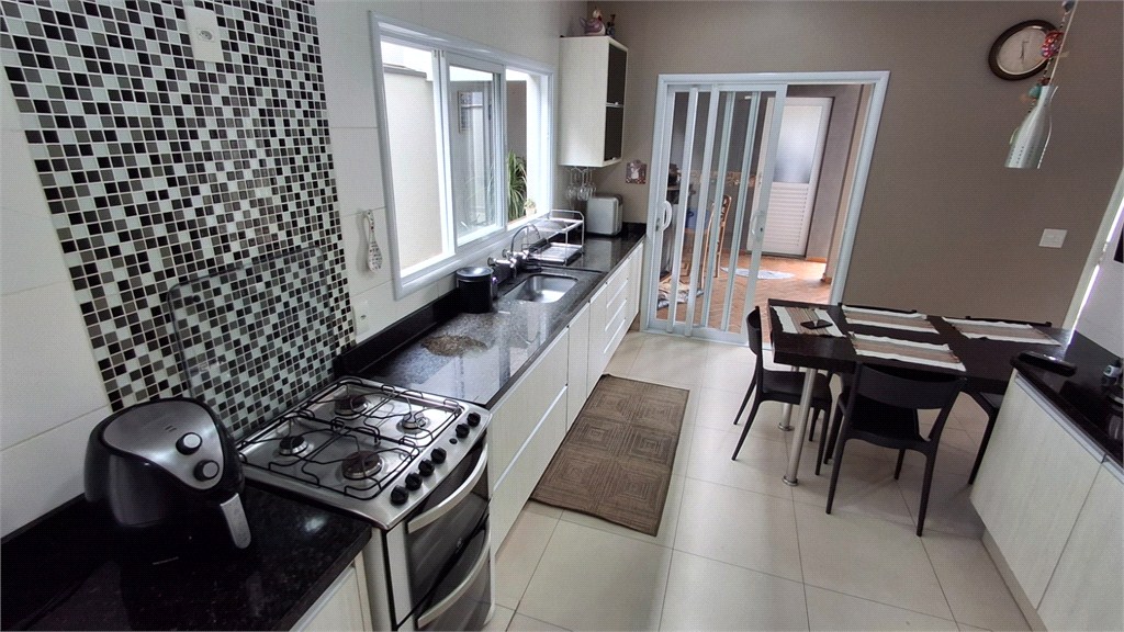 Casa, 3 quartos, 180 m² - Foto 9