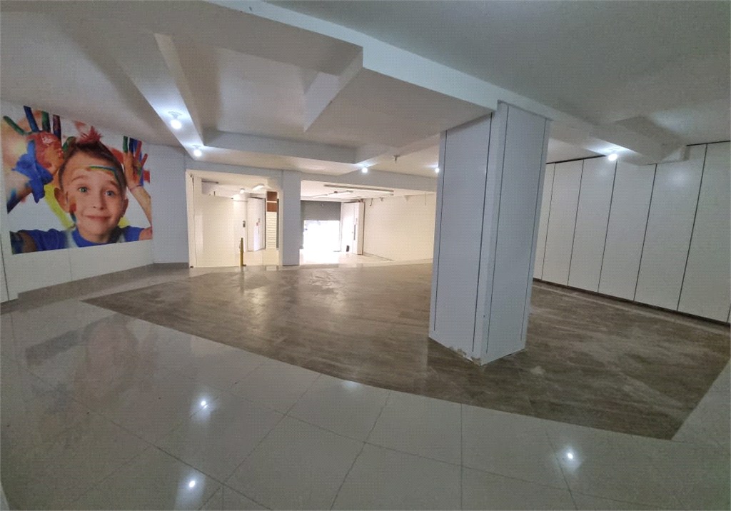 Loja-Salão, 220 m² - Foto 1