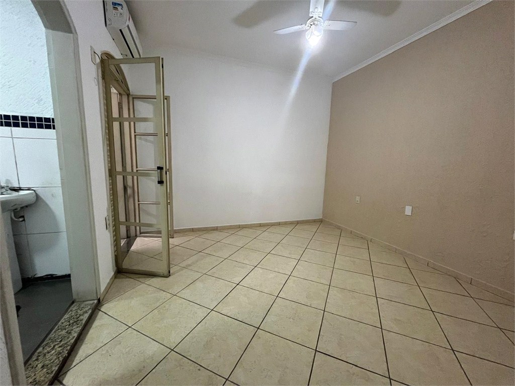 Casa, 3 quartos, 209 m² - Foto 24