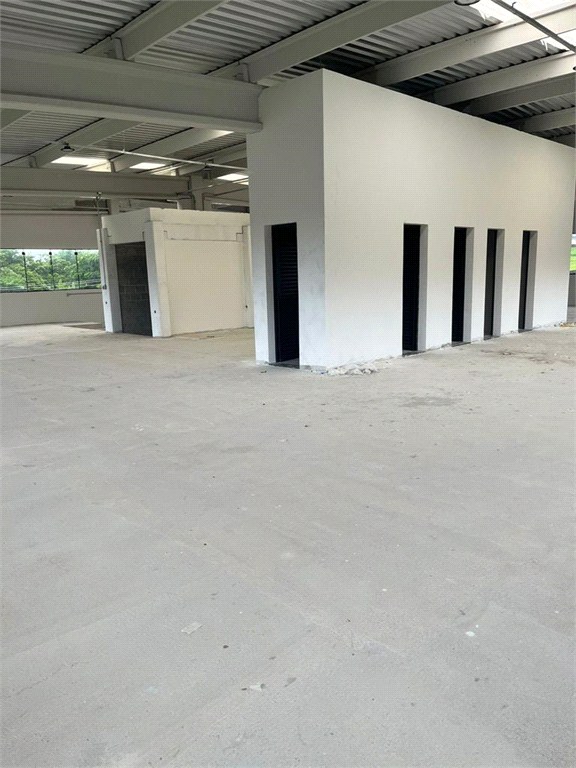 Depósito-Galpão, 912 m² - Foto 1