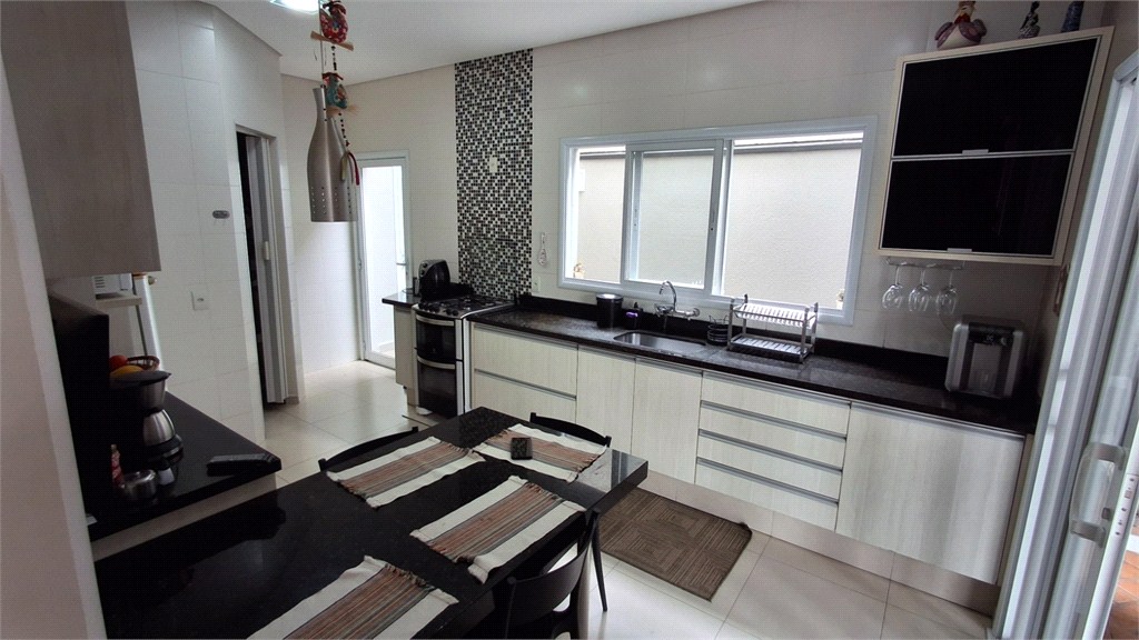 Casa, 3 quartos, 180 m² - Foto 12