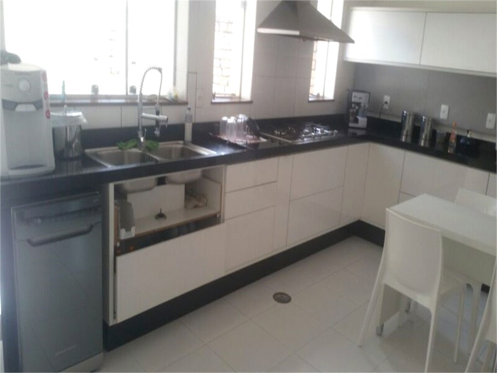 Casa, 3 quartos, 957 m² - Foto 16