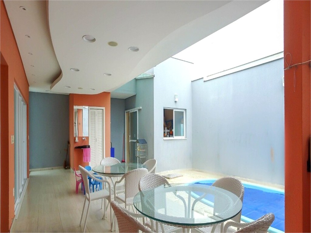 Casa, 3 quartos, 300 m² - Foto 21