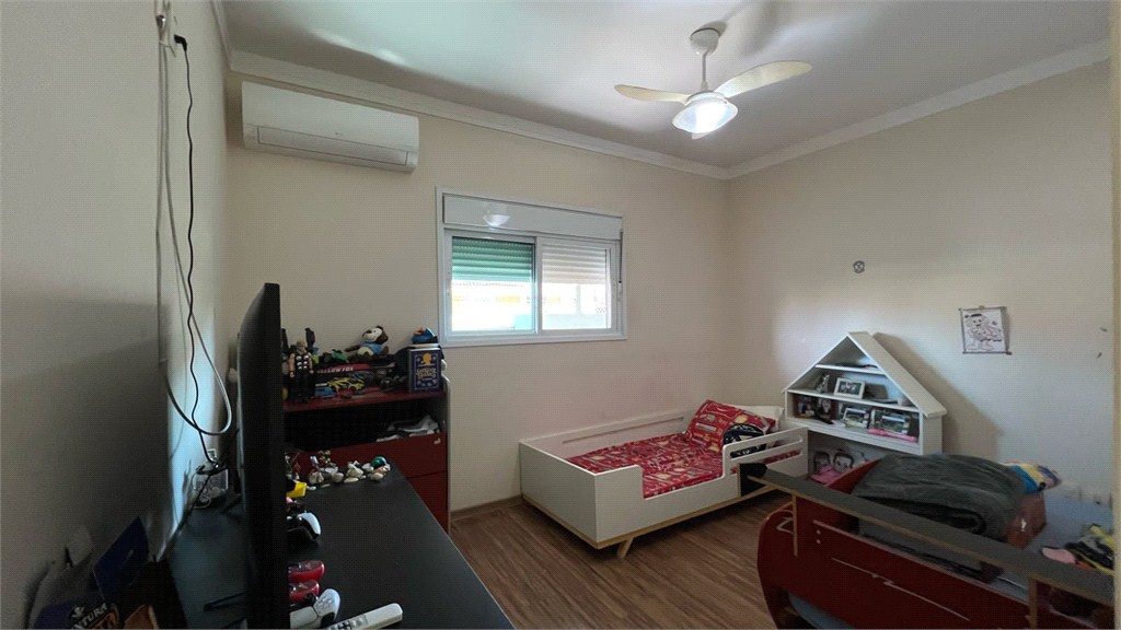 Casa, 3 quartos, 192 m² - Foto 1