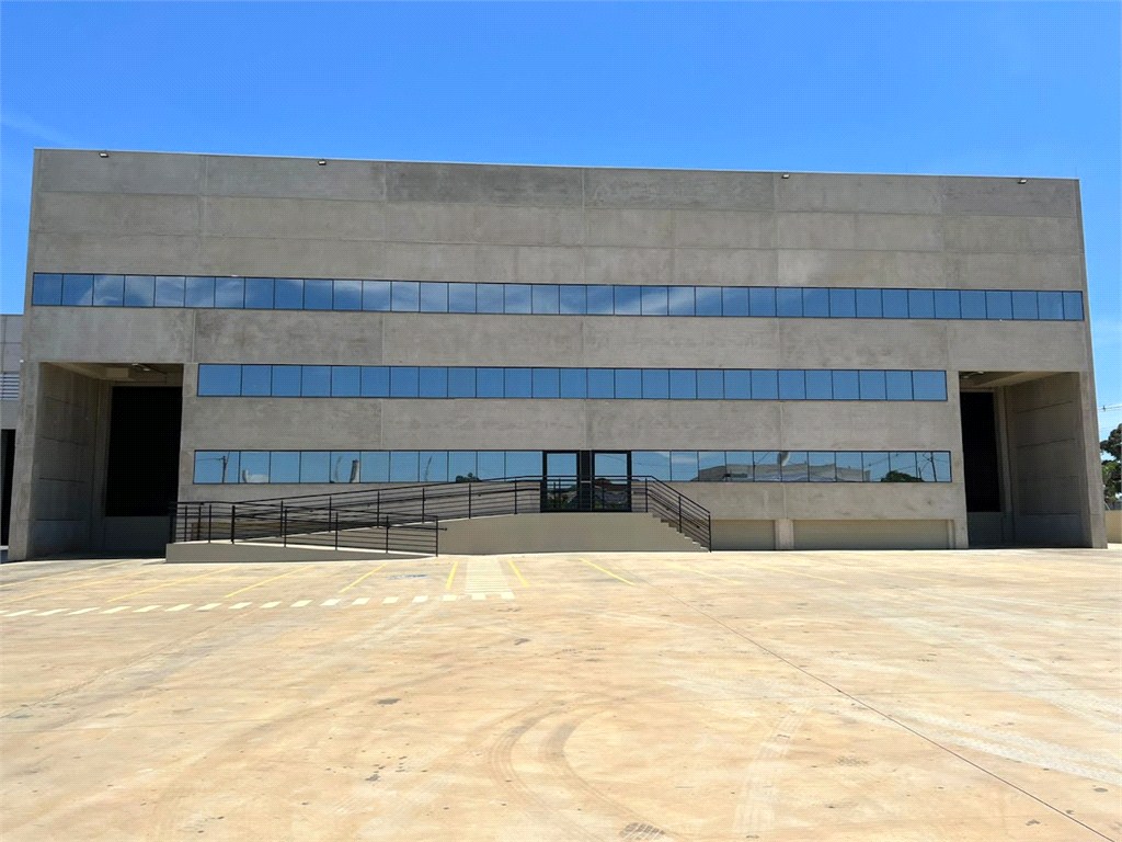 Depósito-Galpão, 2300 m² - Foto 2