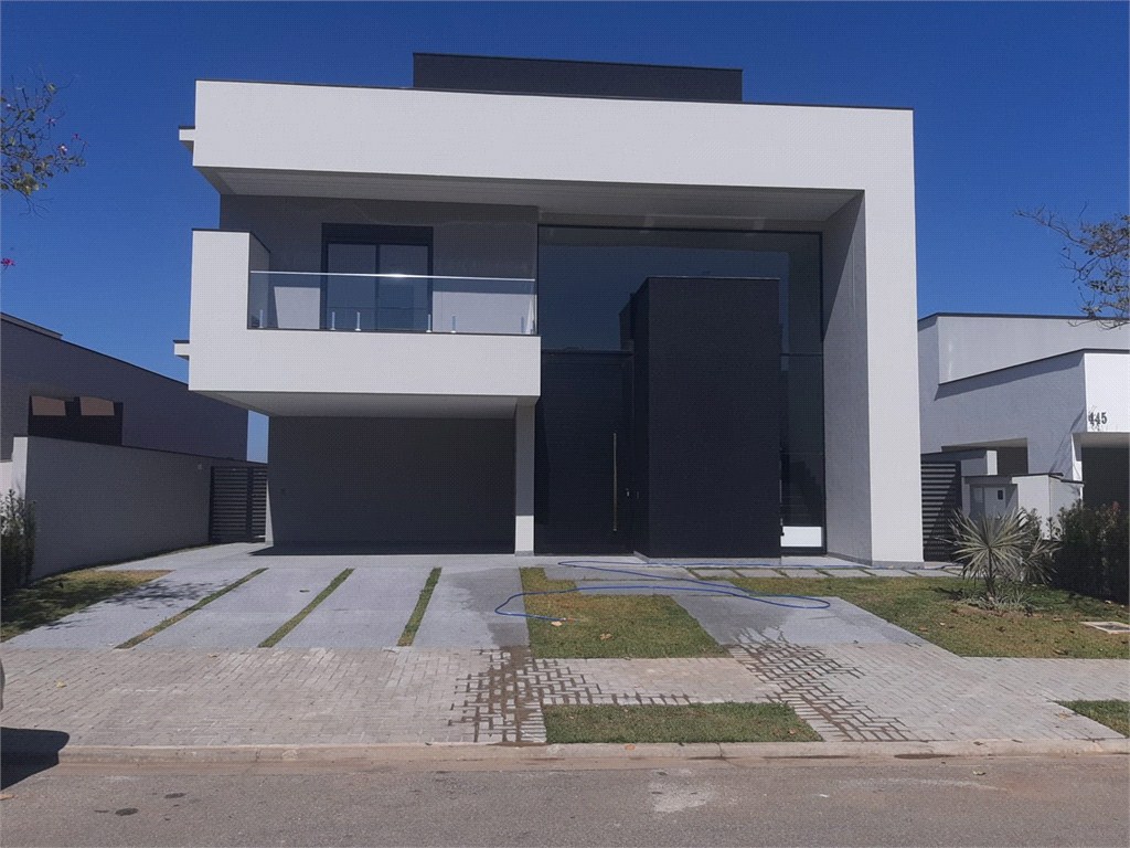 Casa, 3 quartos, 240 m² - Foto 13
