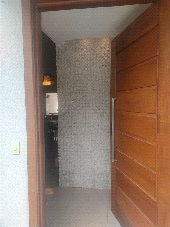 Casa, 3 quartos, 240 m² - Foto 11