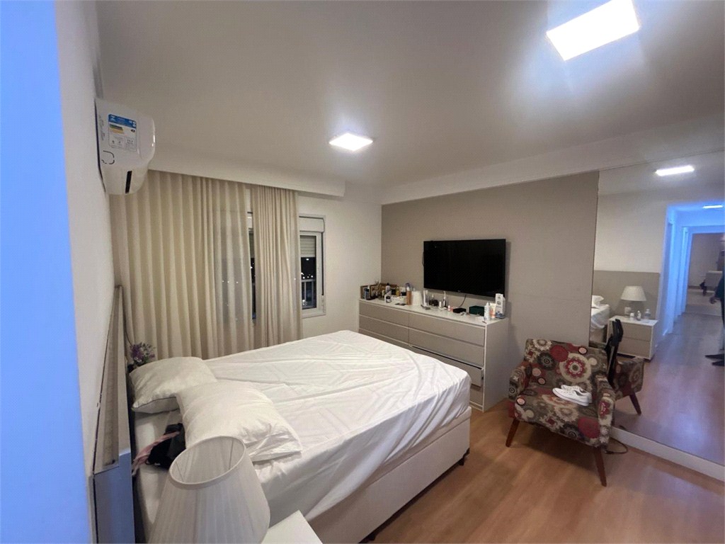 Apartamento, 3 quartos, 175 m² - Foto 2