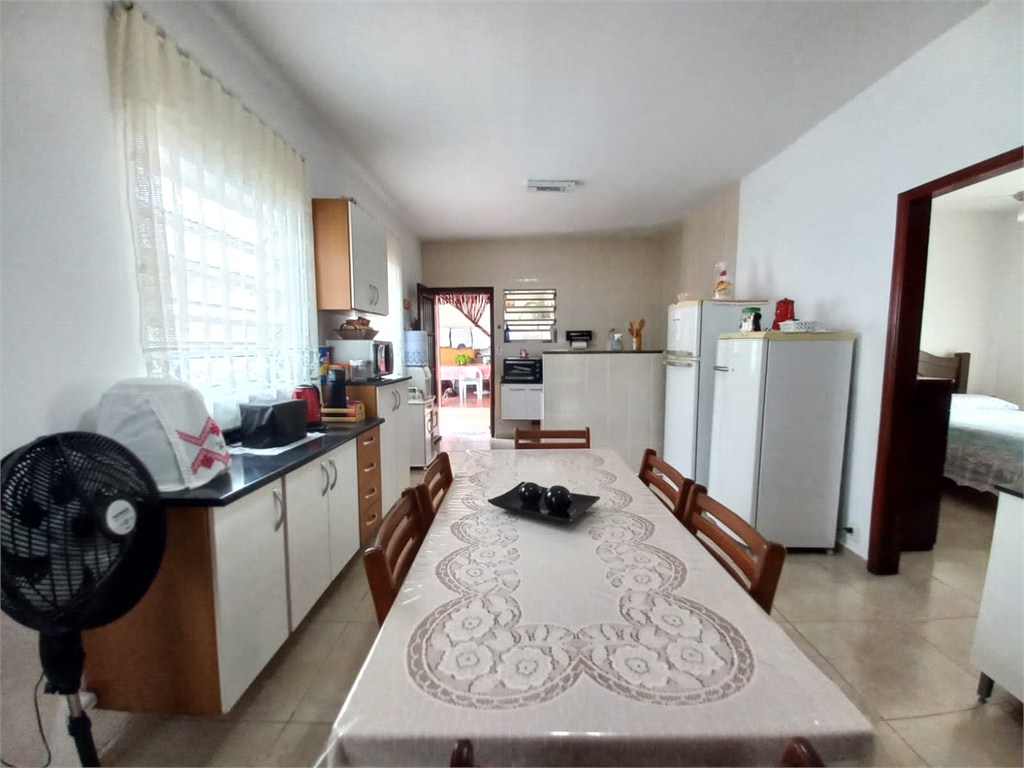 Casa, 3 quartos, 236 m² - Foto 24