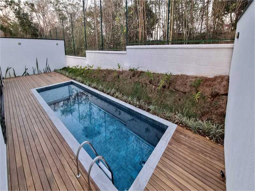 Casa, 3 quartos, 326 m² - Foto 1