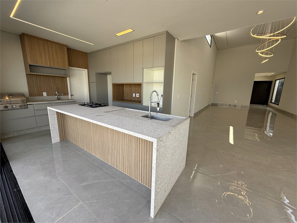 Casa, 4 quartos, 237 m² - Foto 4