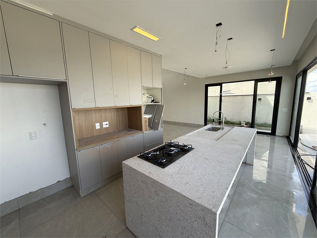 Casa, 4 quartos, 237 m² - Foto 13