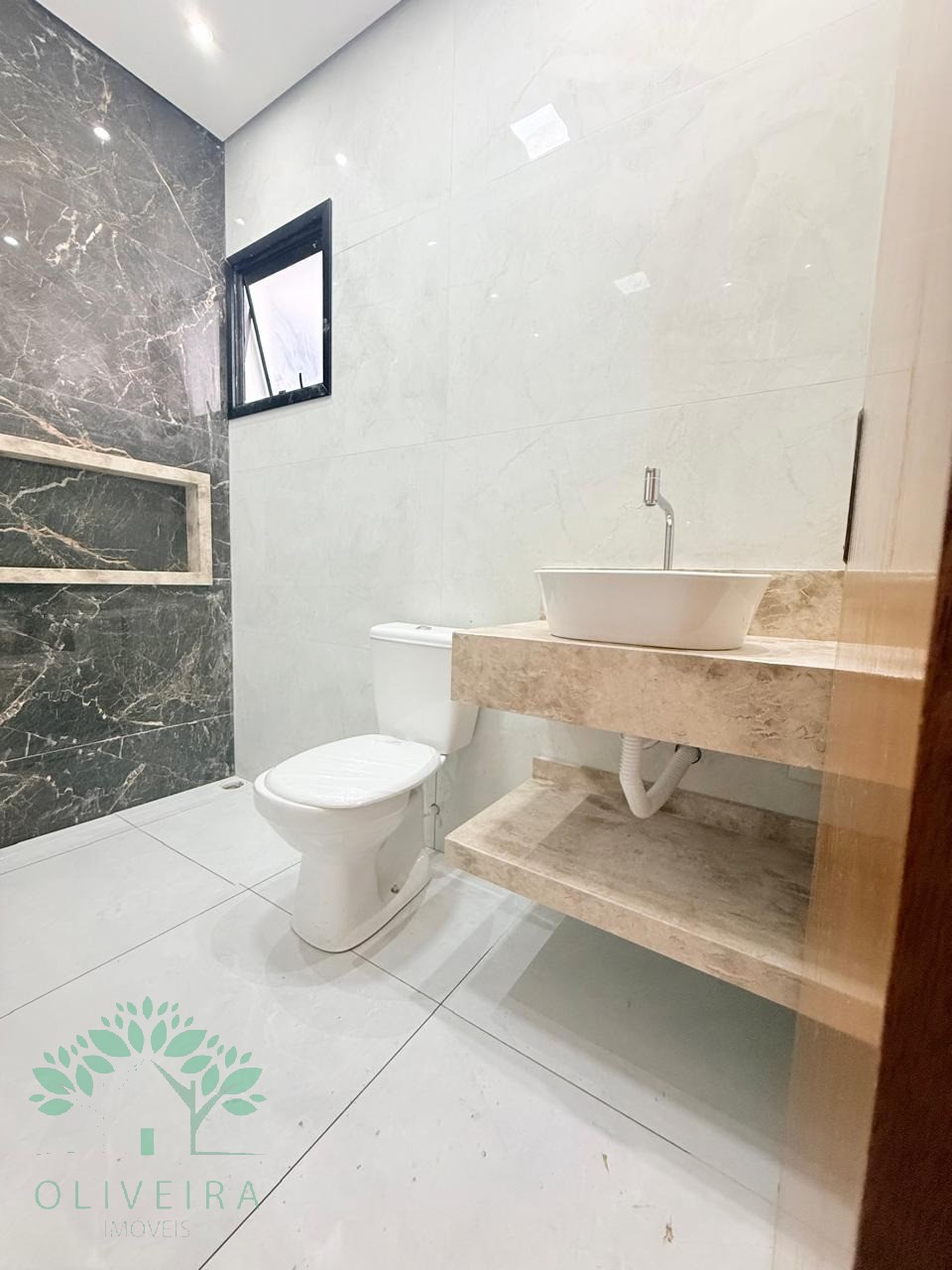 Casa residencial em extrema - mg, barreiro