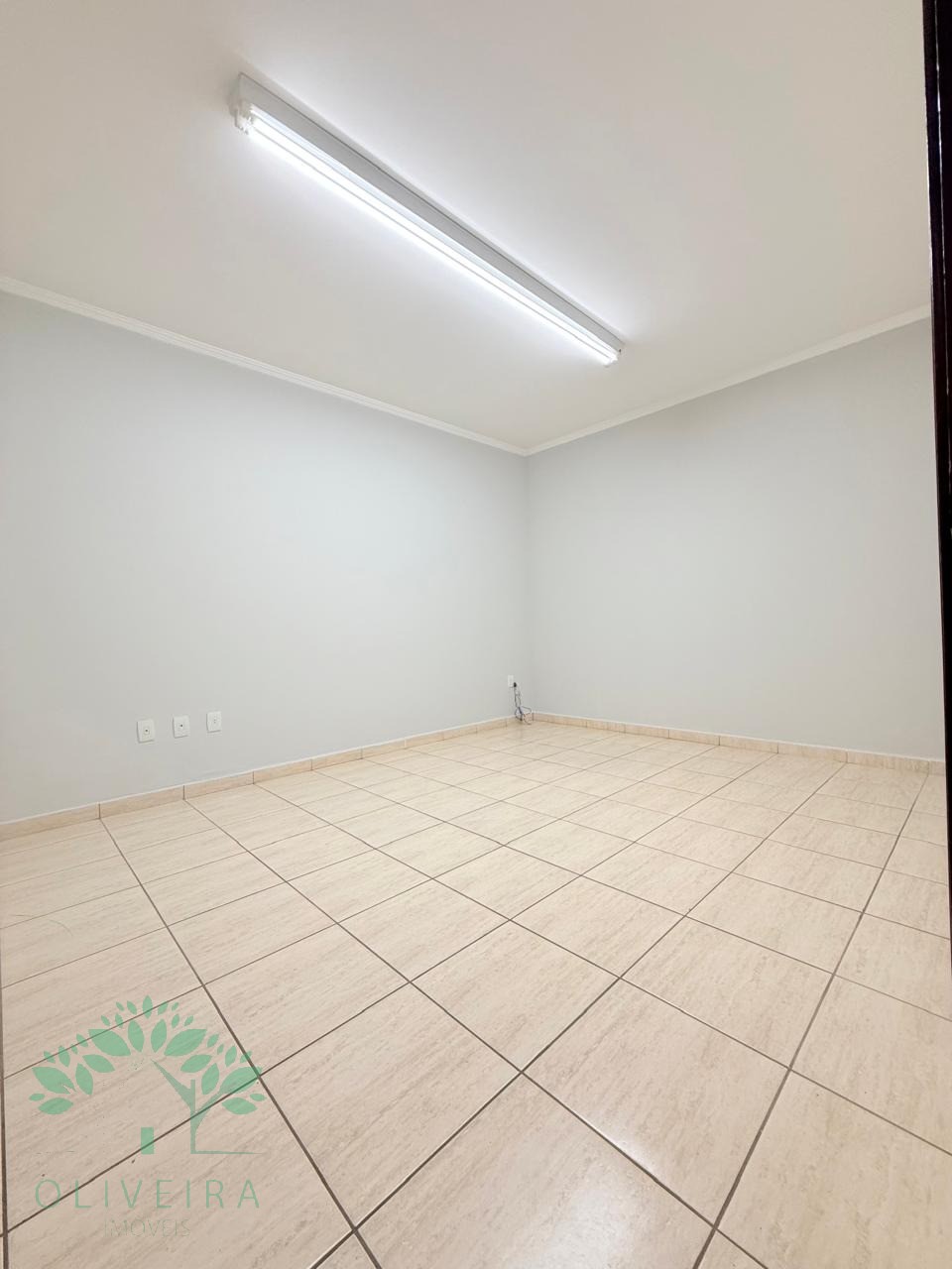 Ponto comercial em extrema - mg, centro