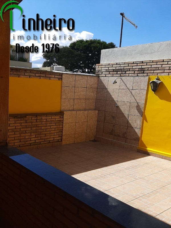 Casa, 3 quartos, 200 m² - Foto 2