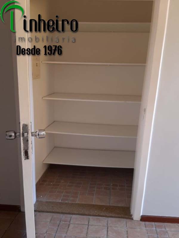 Casa, 3 quartos, 200 m² - Foto 11
