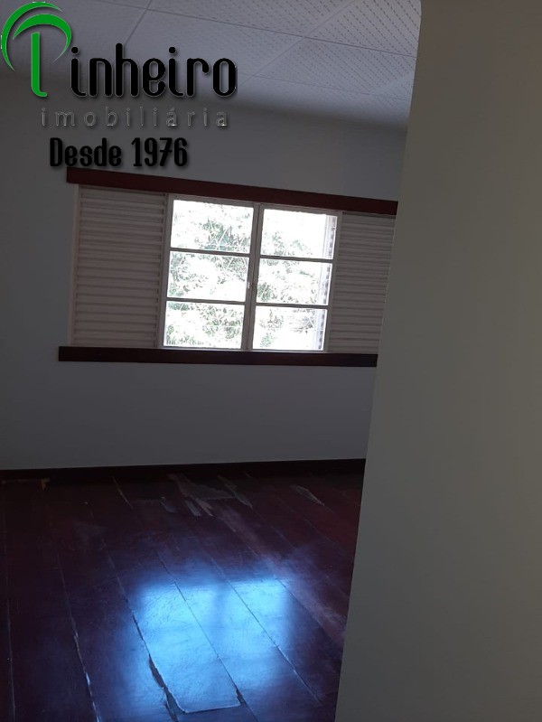 Casa, 3 quartos, 200 m² - Foto 13