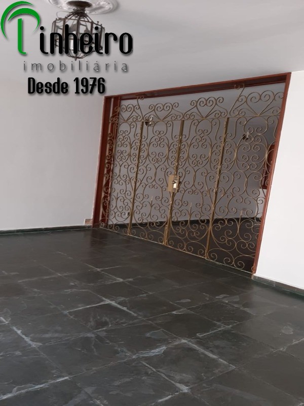 Casa, 3 quartos, 200 m² - Foto 17