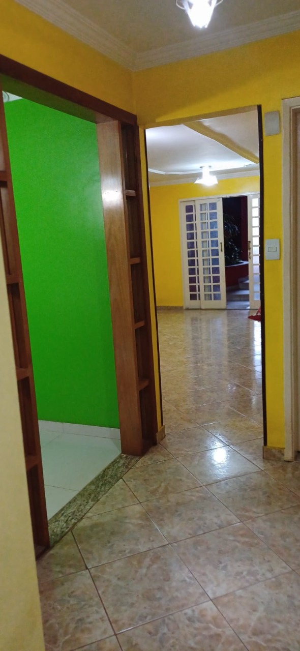 Casa, 4 quartos, 230 m² - Foto 38