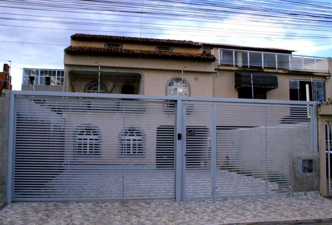 Casa, 3 quartos, 206 m² - Foto 1
