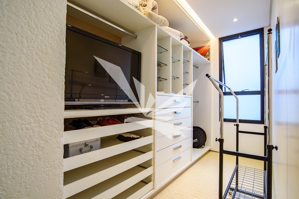 Casa, 4 quartos, 857 m² - Foto 30