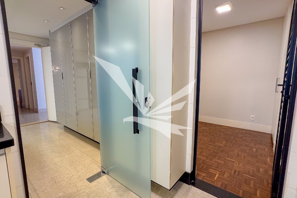 Apartamento, 4 quartos, 245 m² - Foto 15