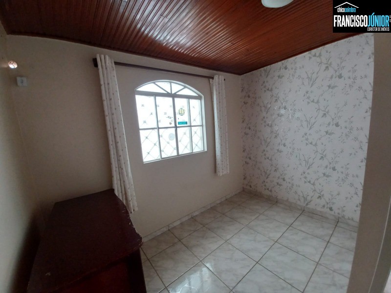 Casa à venda com 3 quartos, 291m² - Foto 14