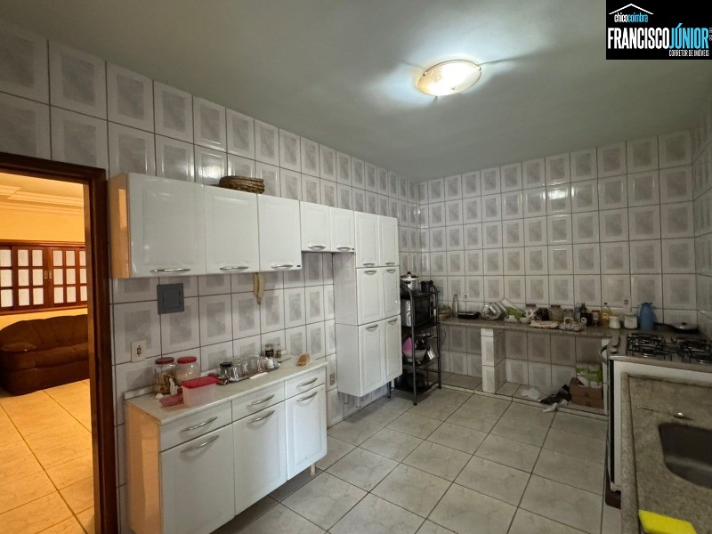 Casa, 3 quartos, 369 m² - Foto 12