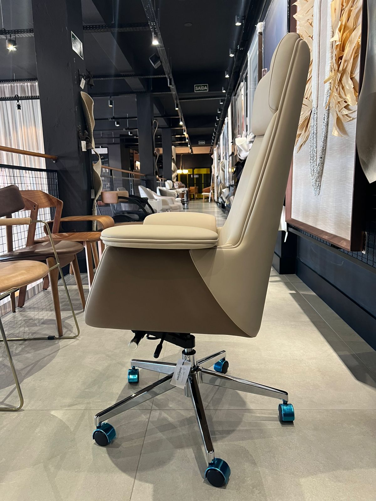 WhatsApp Image 2026-04-14 at 16.03.49