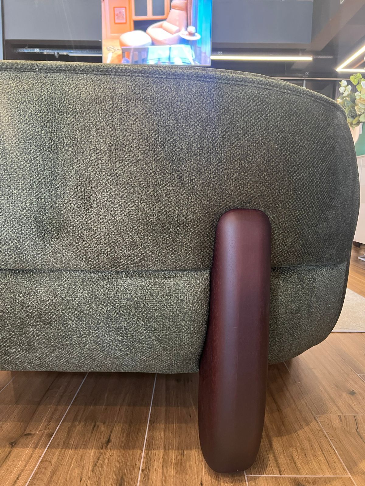 WhatsApp Image 2026-04-22 at 16.09.27 (2)