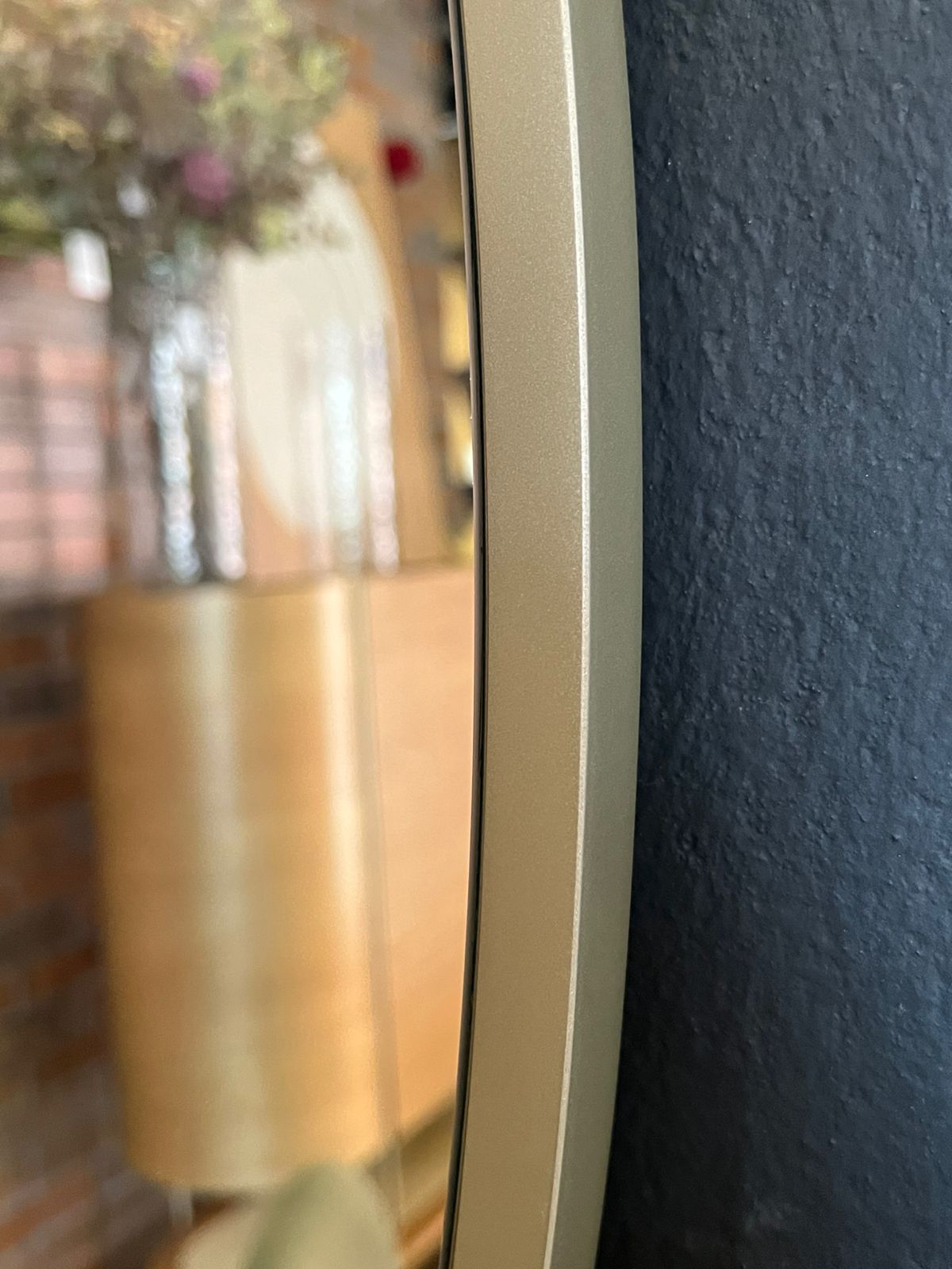 WhatsApp Image 2025-12-02 at 09.42.21