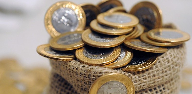 Arrecadação federal soma R$ 2,887 trilhões em 2025