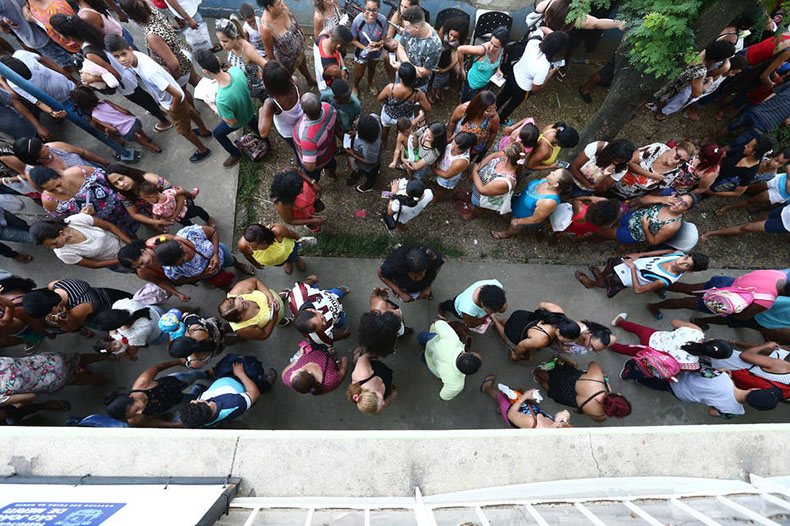 Gastos do governo federal com saúde e educação caem 3,1% em 2017