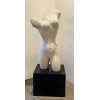 <p>Bruno Giorgi (1905 - 1993) - Torso - marmore Branco - 79 x 44cm - assinada</p> <p>Bruno Giorgi (1905 - 1993) - Torso - marmore Branco - 79 x 44cm - assinada</p>