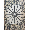<p>HANSEN BAHIA: &Aacute;LBUM PORTAS E JANELAS - 10 XILOGRAVURAS DE P&Aacute;GINA INTEIRA, NUMERADAS E ASSINADAS PELO ARTISTA - OBRA COMPLETA, EDITADA EM 1968. Al&eacute;m das 10 XILOGRAVURAS, cont&eacute;m mais 4 gravuras do autor, sendo uma delas de p&aacute;gina inteira, dedicada a JORGE AMADO. Tiragem 98/200. Assinados no canto inferior direito. O texto, composto manualmente em caracteres Bodoni corpo vinte e quatro, o retrato de Jorge Amado e as gravuras do pref&aacute;cio foram impressos em m&aacute;quina Heidelberg cil&iacute;ndrica e as gravuras em n&uacute;mero de dez, devidamente numeradas e assinadas pelo autor, foram por ele impressas nas sua prensa manual 'Fl&ocirc;r de S&atilde;o Miguel' em sua casa na estrada de Itapo&atilde;. Grande formato: 59 x 41 cm. ACOMPANHA UM CAT&Aacute;LOGO DE EXPOSI&Ccedil;&Atilde;O DE HANSEN-BAHIA - Obra bem conservada - Estojo original com avarias e manchas</p>