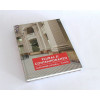 Plural & Contemporâneo é uma obra que celebra a diversidade cultural e a arte contemporânea em Porto Alegre. Publicado pelo Santander Cultural, o livro é uma homenagem ao povo gaúcho e abrange uma variedade de temas e artistas, incluindo obras de artistas como Amílcar de Castro, Carlos Vergara, Vera Chaves Barcellos, Vik Muniz e Francisco Brennand. A publicação destaca também a memória do escultor Vasco Prado e do médico e escritor Moacyr Scliar, entre outros. 236 Páginas.<br />