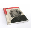 César - Museu Brasileiro da Escultura Marilisa Rathsam - Da Criação a 2008 contém informações detalhadas sobre a história e a importância do Museu Brasileiro da Escultura Marilisa Rathsam. O livro aborda a trajetória de Marilisa Rathsam, sua luta pela natureza e pela cultura, e como o museu foi criado após um movimento ecológico-urbanístico na cidade de São Paulo. Além disso, o livro destaca a gestão de Marilisa Rathsam sobre o museu e suas exposições, tanto nacionais quanto internacionais.254 Páginas. <br />
