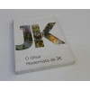 JucelinoKubishek - O sonho de Jucelino Kubitschek era modernizar a nação brasileira. Político visionário JK deixou que sua busca pelo novo transcendesse questões políticas e econômicas e tocasse as artes. 'O Olhar Modernista de JK' traz uma cronologia ilustrada mostrando como o prefeito governador e presidente sempre encontrou espaço em sua agenda para prestigiar e estimular as artes. Por meio do processo de modernização ocorrido no Brasil num período de otimismo e desenvolvimento. Livro amplamente ilustrado, medidas 28 x 24 cm, 119 páginas.<br />