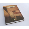ARTES PLÁSTICAS BRASIL por Maria Alice & Julio Louzada. Volume 13, edição de 2002 desse incrível dicionário -catálogo, que retrata o mercado de arte no ano 2000, apresentando 2.015 artistas plásticos. Fartamente ilustrado a cores.462 Páginas.