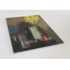Carlos Scliar 2 décadas de Pintura. Livro produzido a partir da exposição Duas décadas de pintura, obras de 1980 a 2000. Há 47 páginas incluindo inúmeras reproduções que participaram do evento. Editora: Simões de Assis Galeria de Arte. Dimensões: 30x23 cm, ricamente ilustrado.