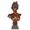 <p>Emmanuel Villanis - Tanagra - Busto feminino de bronze - 39 altura - 11 cm de base - Europa Séc. XX - Ass na peça - Na base, contraste da Sociedade Des Bronzes De Paris, n° 5527 P</p>