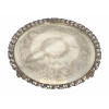 <p>Grande salva de prata 800 Alves Pinto, com varanda vazada e fundo trabalhado, sobre 3 pés - 47 cm diâm - 2.210 g</p>