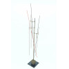 <p>KNOPP FERRO (Alemanha/Áustria, 1953) – Escultura de mesa em ferro e aço pintado, composta por hastes metálicas equilibradas, característica marcante da produção do artista austríaco, que é reconhecido internacionalmente por suas esculturas cinéticas e construtivas em metal. - 54 cm alt - Ass na base - Com certificado Dan Galeria</p>