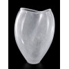 <p>Jacqueline Terpins – Vaso de cristal soprado, em tonalidade branca leitosa com acabamento orgânico e borda irregular. Assinado no fundo - 26 cm de altura.</p>