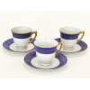 <p>Conjunto com 29 xícaras de café com seus 29 pires, de porcelana Czechoslovakia, com decoração azul cobalto e dourado nas bordas</p>