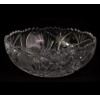 <p>Bowl de cristal finamente lapidado. Alt. 09 x 24cm. Europa Séc. XX</p>