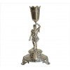 <p>BARÃO DE LESSA. Floreira/paliteiro de prata-de-lei, contraste cabeça de mercúrio, ornamentada com figura masculina segurando cesto, monograma do Barão na parte central inferior. Alt. 26 x 13cm. Manufatura francesa, séc. XIX</p>
