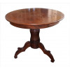 <p>Mesa de jantar de madeira nobre jacarandá, fuste torneado, pernas ligeiramente recurvas, tampo circular. Alt. 80 x 95cm. Brasil, séc. XIX</p>