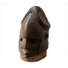 <p>Máscara capacete dita Gelede, de madeira entalhada, atribuída à tribo Yoruba. Alt. 42 x 27 x 30cm. África, início séc. XX</p>