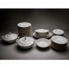 <p>H&C, Aparelho de jantar de porcelana esmaltada com motivos florais, bordas douradas, contendo 24 pratos rasos, 12 fundos, 12 de sobremesa, 02 sopeiras, 02 bowls, 01 covilhete, 02 travessas ovais fundas e 03 travessas ovais rasas. Tchecoslováquia, meados séc. XX</p> <p>H&C, Aparelho de jantar de porcelana esmaltada com motivos florais, bordas douradas, contendo 24 pratos rasos, 12 fundos, 12 de sobremesa, 02 sopeiras, 02 bowls, 01 covilhete, 02 travessas ovais fundas e 03 travessas ovais rasas. Tchecoslováquia, meados séc. XX</p>